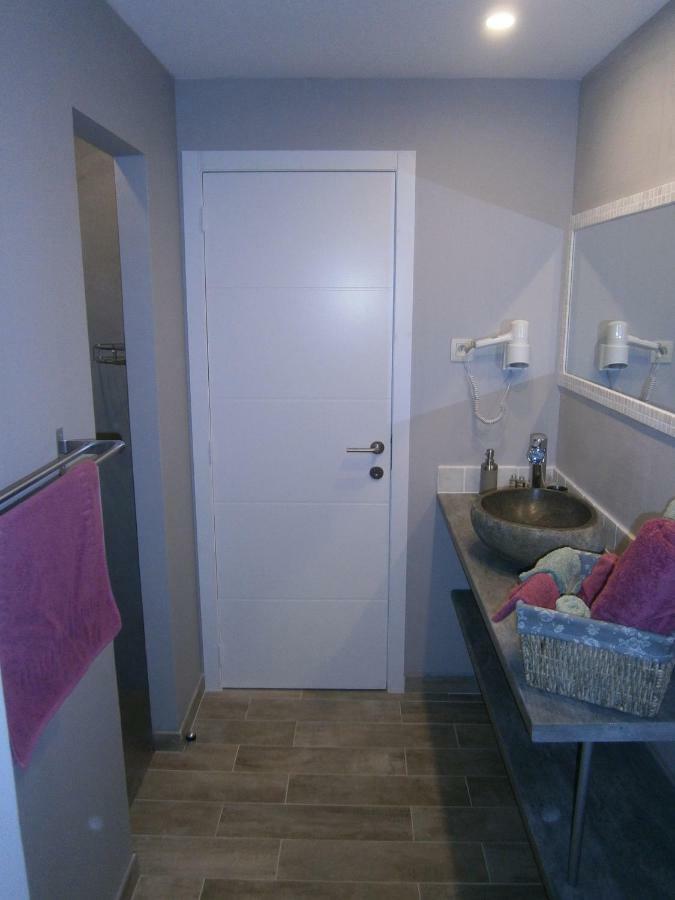 Les Jardins De Soulane B&B - Adults Only Belcastel-et-Buc Bagian luar foto